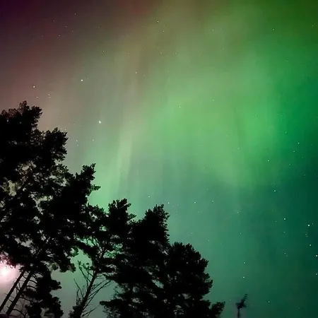 Casa de Férias Saunallinen Minitalo Keskella Ulkoilukylaa *