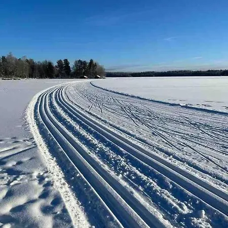 Saunallinen Minitalo Keskella Ulkoilukylaa Holiday home Luopioinen